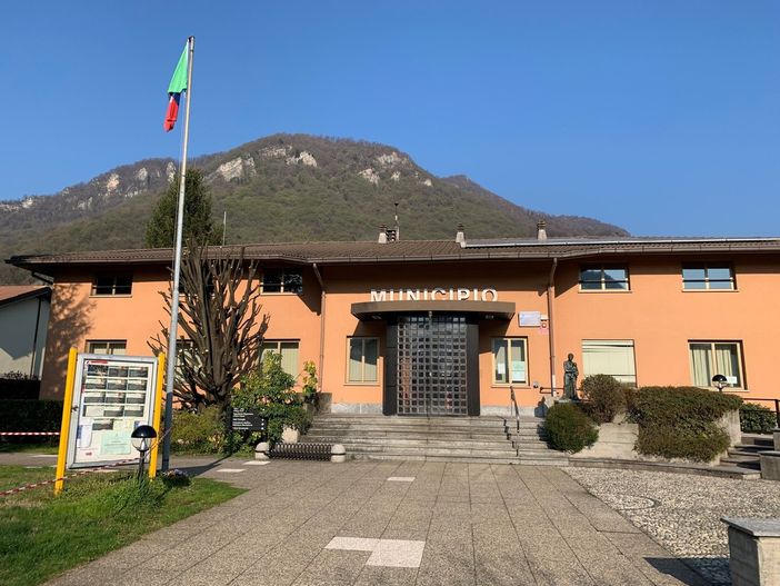Il Comune di Bisuschio apre un centro tamponi sul piazzale del municipio