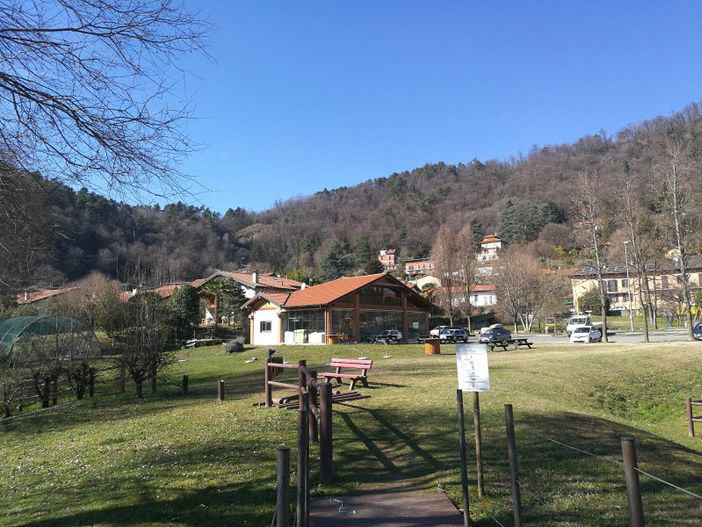 Il Chiosco del Puràa a Comabbio (foto dal sito web del Comune) Il Chiosco del Puràa a Comabbio (foto dal sito web del Comune)