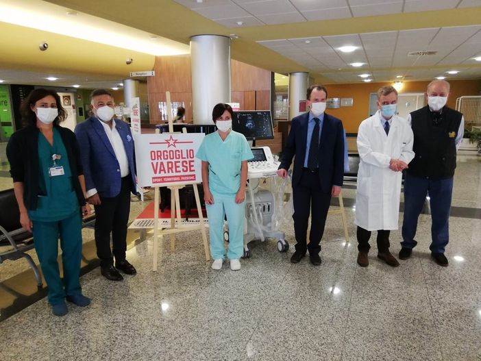 Orgoglio Varese e il SognoCheVa donano un ecografo all'ospedale di Circolo Orgoglio Varese e il SognoCheVa donano un ecografo all'ospedale di Circolo