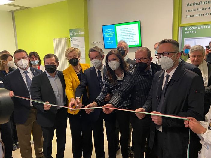 Taglio del nastro per la Casa della Comunità di Tradate Taglio del nastro per la Casa della Comunità di Tradate