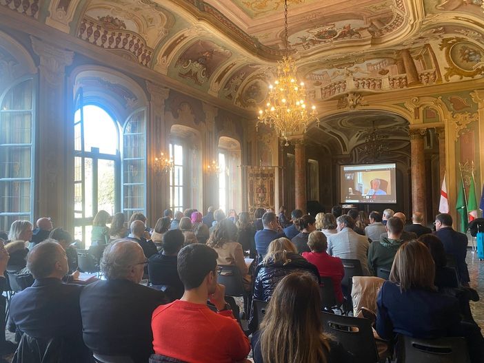 Ccnl per i dipendenti degli enti locali: seminario di formazione professionale a Varese