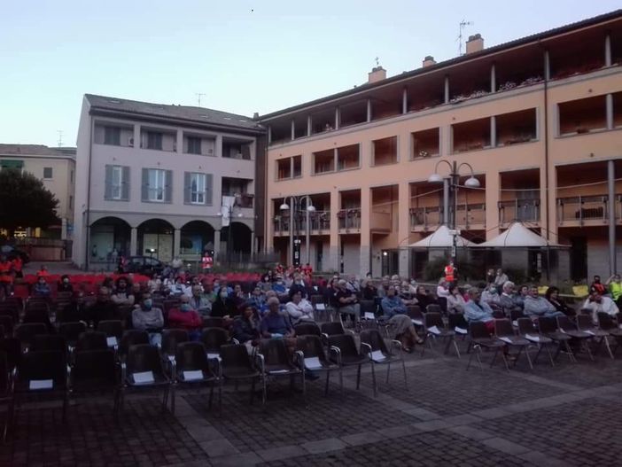 "Induno Riparte" con una rassegna di eventi di cinema, musica e teatro all'aperto "Induno Riparte" con una rassegna di eventi di cinema, musica e teatro all'aperto