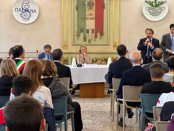 Al Galilei di Laveno Mombello la Giornata della Legalità: «La mafia si combatte tutti i giorni a partire dalla scuola»