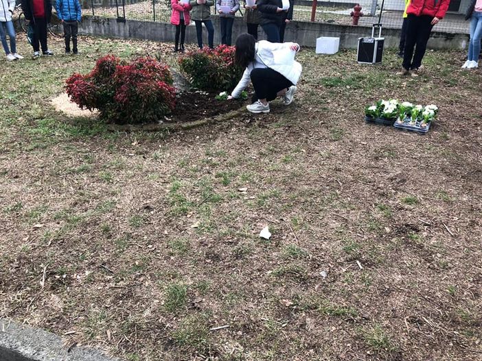 Foto tratta dalla pagina Facebook di Malnate La città delle bambine e dei bambini