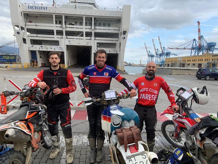 Il Moto Club Varese romba in Sardegna: De Bernardi trionfa allo Swank Rally, sul podio anche Missoni