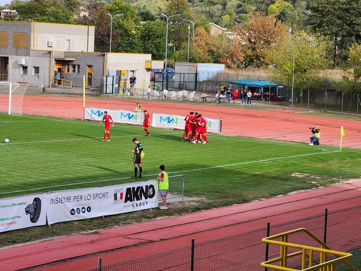 Vince 3-2 l'Oltrepò nella sfida più spettacolare di giornata a Broni con la Castanese (foto in apertura e nella gallery)