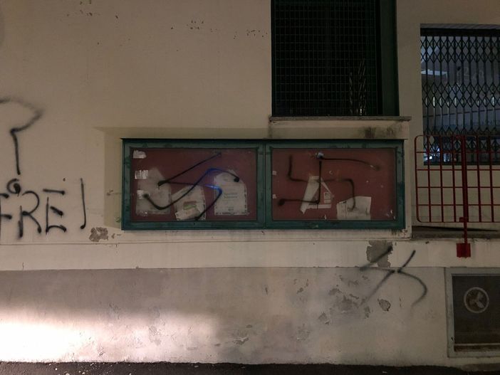 Cgil Varese, solidarietà al Pd per l’attacco neonazista: «Gesto ignobile e ripugnante»