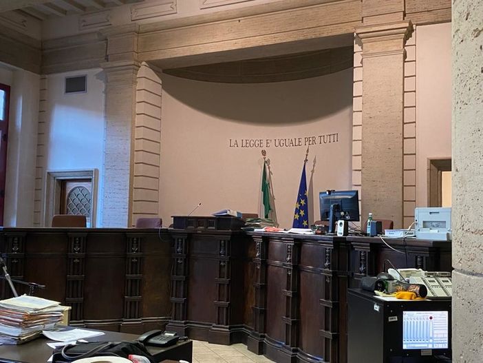 Presunta corruzione in Comune a Induno Olona: si torna in aula Presunta corruzione in Comune a Induno Olona: si torna in aula