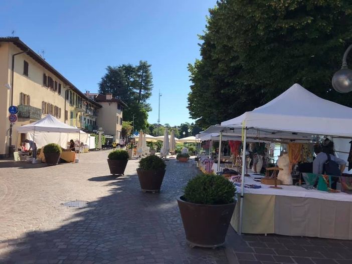 Torna il mercatino “arti e sapori” a Sesto Calende