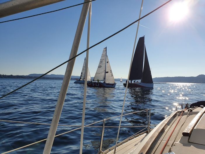 Vela, nel weekend arriva il 14° Trofeo Estivo Vela Libera Verbano 2024