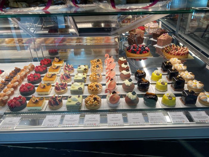 FOTO - Ad Azzate ha aperto Camilì, molto più di una pasticceria FOTO - Ad Azzate ha aperto Camilì, molto più di una pasticceria