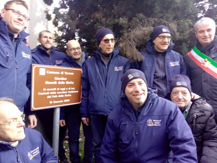 Varese celebra con una via Angelo Monti, il "papà" dei Monelli della Motta: «Sarà con noi stasera e sempre»