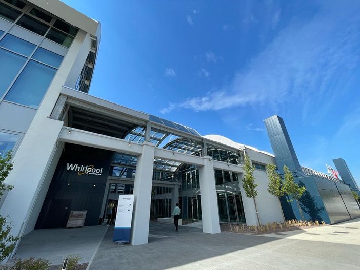 Whirlpool apre la nuova sede regionale a Milano Whirlpool apre la nuova sede regionale a Milano