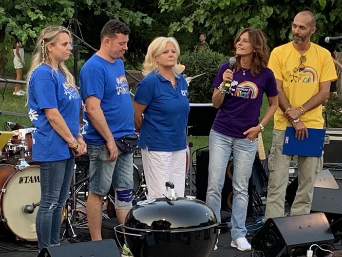 La Varese più bella insegue la vita e l'arcobaleno di Nichi. Chiedendo ricerca e cure