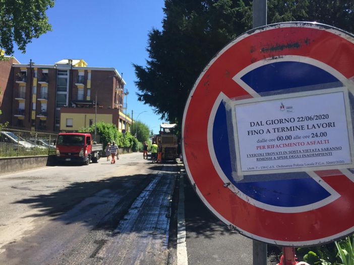 Il Pd varesino: «Amministrazione attenta ai rioni e anche a strade dove le asfaltature erano attese da decenni» Il Pd varesino: «Amministrazione attenta ai rioni e anche a strade dove le asfaltature erano attese da decenni»