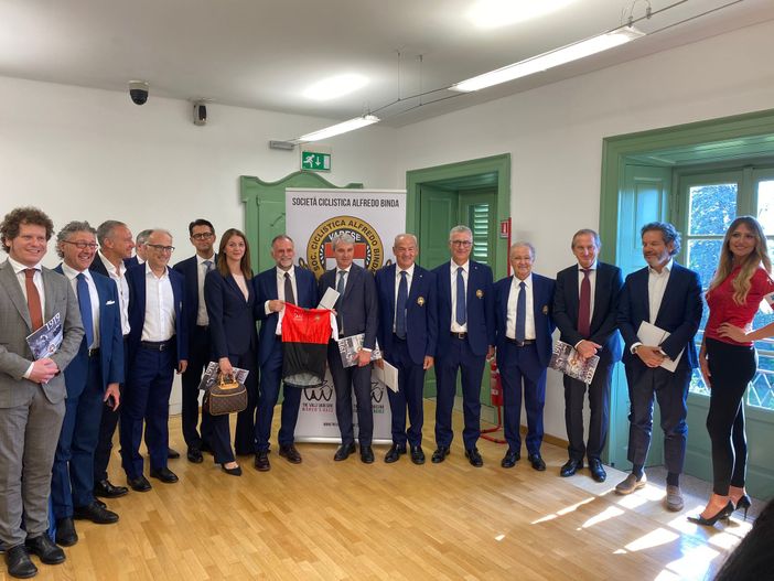 Oldani e la Binda assieme al ministro Garavaglia e a tutte le istituzioni presenti a Ville Ponti