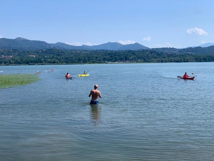 Lido di Bodio e Schiranna, da oggi via ai bagni