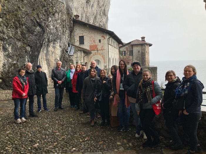 Venti operatori e giornalisti internazionali alla scoperta della sponda lombarda del Lago Maggiore Venti operatori e giornalisti internazionali alla scoperta della sponda lombarda del Lago Maggiore