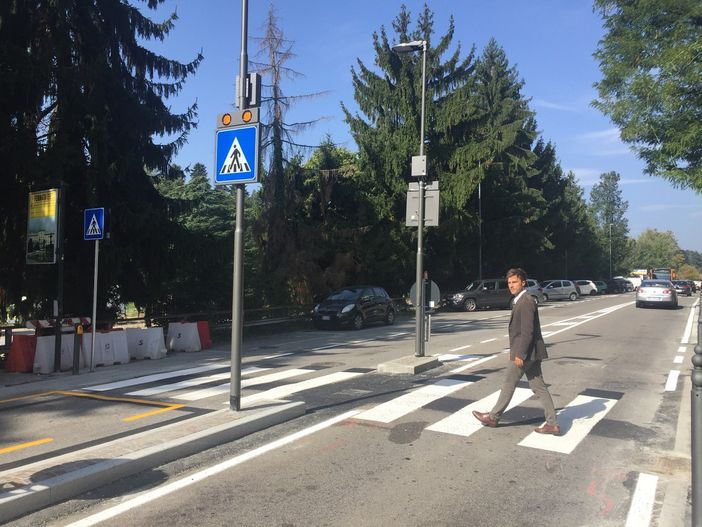 L'assessore Civati in via Crispi