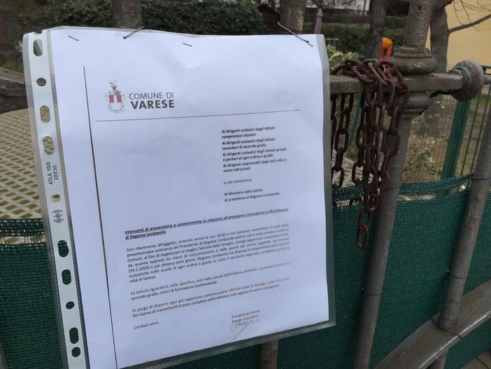 Il governatore Fontana conferma: «Scuole e asili sospesi in Lombardia per un'altra settimana» Il governatore Fontana conferma: «Scuole e asili sospesi in Lombardia per un'altra settimana»