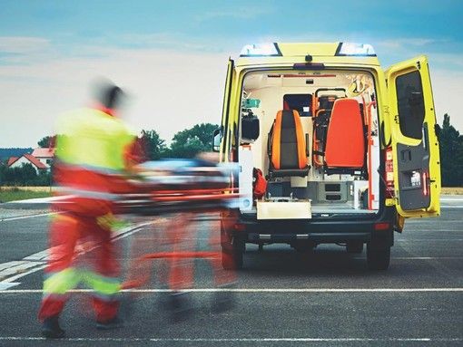 Giornata nera sul lavoro in Ticino: frontaliere varesino cade da un ponteggio e si ferisce gravemente Giornata nera sul lavoro in Ticino: frontaliere varesino cade da un ponteggio e si ferisce gravemente