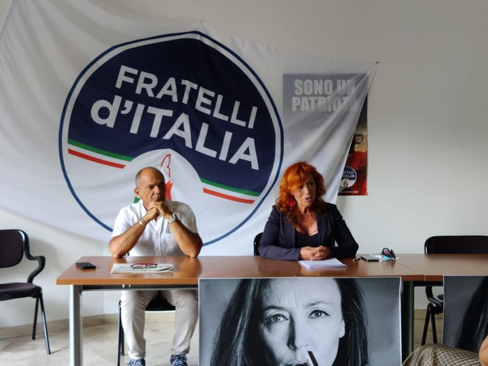 Fratelli d'Italia ricorda Oriana Fallaci con una serata al Santuccio Fratelli d'Italia ricorda Oriana Fallaci con una serata al Santuccio