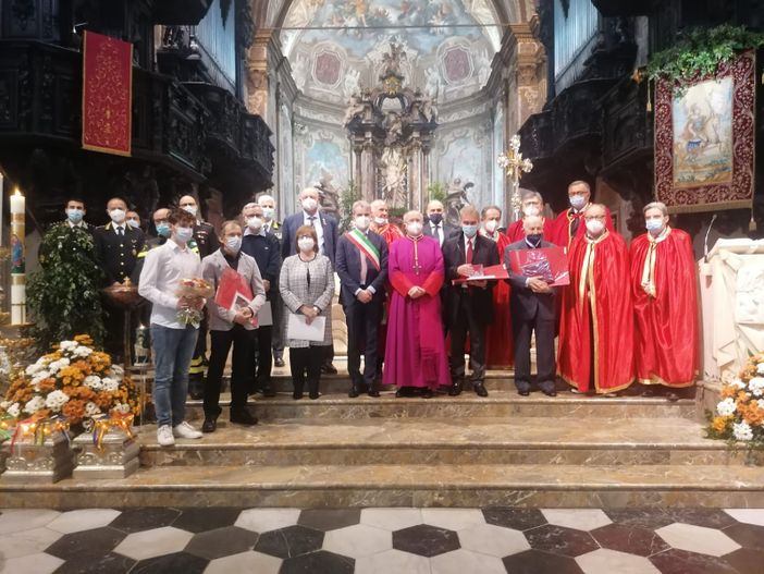 La Girometta d’oro 2021 al professor Grossi: «Premiamo la sua abnegazione unita all’attaccamento ai pazienti» La Girometta d’oro 2021 al professor Grossi: «Premiamo la sua abnegazione unita all’attaccamento ai pazienti»