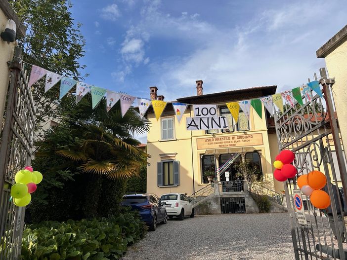 FOTO. L'asilo di Giubiano festeggia i suoi primi cento anni di storia