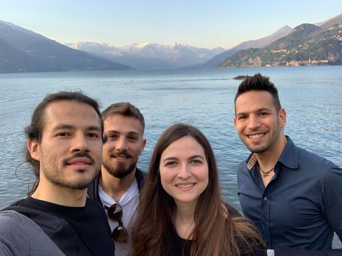 Gli amici di NaturalMeteo Andrea, Michael, Jennifer e Fabio. A cui si aggiungono Alessandro dal Molise e Luca dal Veneto (foto in fondo all'articolo)