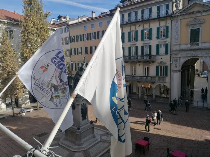 Da domani la Lega torna in piazza per ascoltare i cittadini, tranne a Varese Da domani la Lega torna in piazza per ascoltare i cittadini, tranne a Varese
