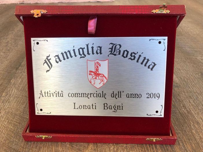 NEGOZI STORICI. 1919-2019: Lonati compie un secolo e venerdì fa festa con tutti i varesini NEGOZI STORICI. 1919-2019: Lonati compie un secolo e venerdì fa festa con tutti i varesini