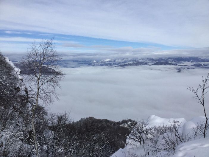 Nella prossima notte e domani si potrà rivedere la neve al Sacro Monte e soprattutto al Campo dei Fiori (foto Giuseppe Marangon) Nella prossima notte e domani si potrà rivedere la neve al Sacro Monte e soprattutto al Campo dei Fiori (foto Giuseppe Marangon)