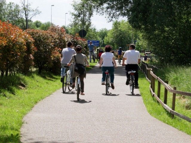 Dal 4 maggio riaprono anche le piste ciclabili della Provincia, Antonelli: «Pronti a richiuderle ai primi assembramenti» Dal 4 maggio riaprono anche le piste ciclabili della Provincia, Antonelli: «Pronti a richiuderle ai primi assembramenti»