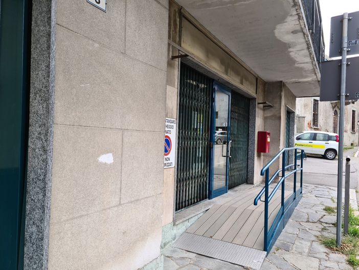 Bardello, abbattute le barriere architettoniche dell'ufficio postale