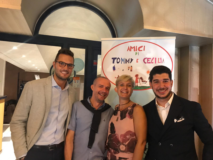 Sesto Calende, un successo la "Festa di fine Estate" dell'associazione "Amici di Tommy e Cecilia Onlus"
