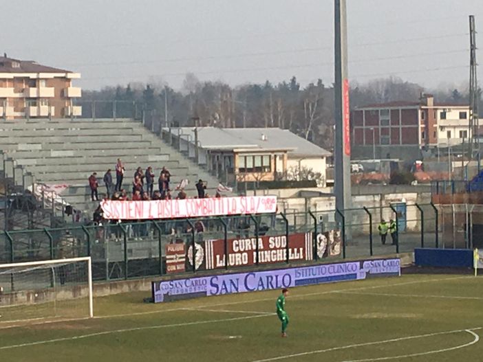 Poca Pro, tante assenze: passa l'Arezzo (0-1). Curve unite contro la Sla