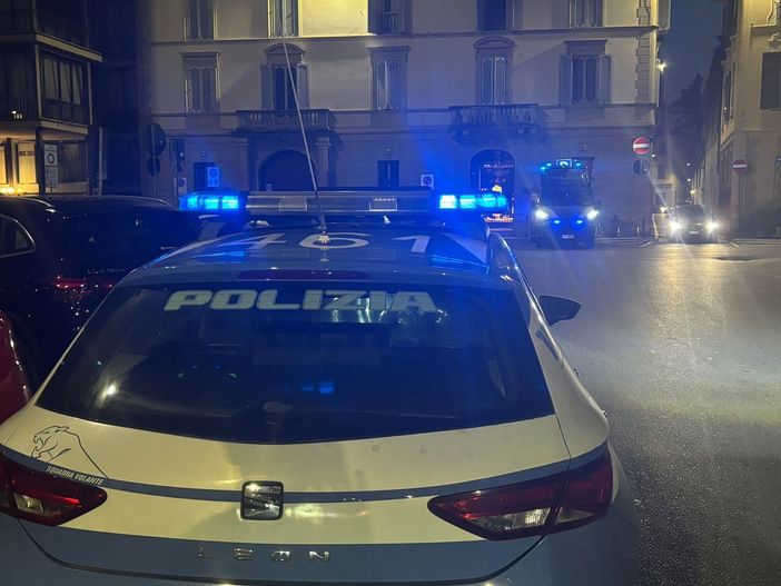 Operazione della polizia in centro e alla stazione di Gallarate: due denunce per violazione del Daspo Operazione della polizia in centro e alla stazione di Gallarate: due denunce per violazione del Daspo