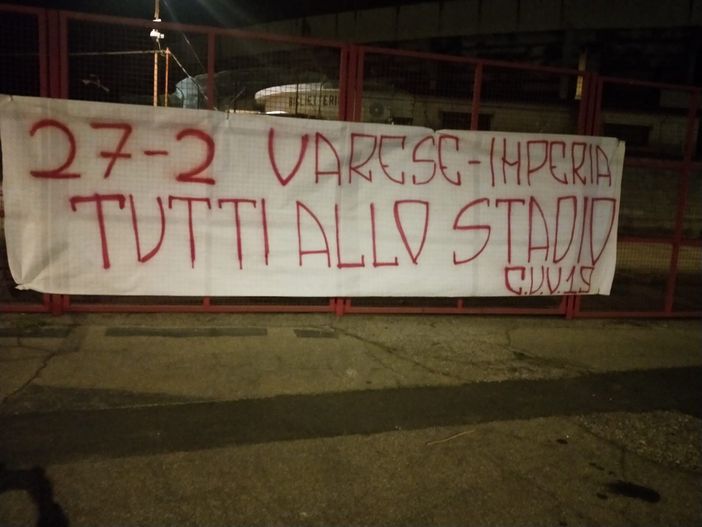 «Tutti allo stadio»: la curva chiama a raccolta la città per sostenere il Varese. Rossi: «Contro l'Imperia ricordiamoci dell'andata...»