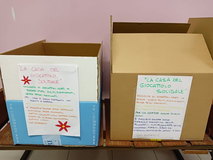 L'Isis Valceresio raccoglie giocattoli usati e materiale scolastico da donare ai bambini ucraini arrivati in Italia L'Isis Valceresio raccoglie giocattoli usati e materiale scolastico da donare ai bambini ucraini arrivati in Italia