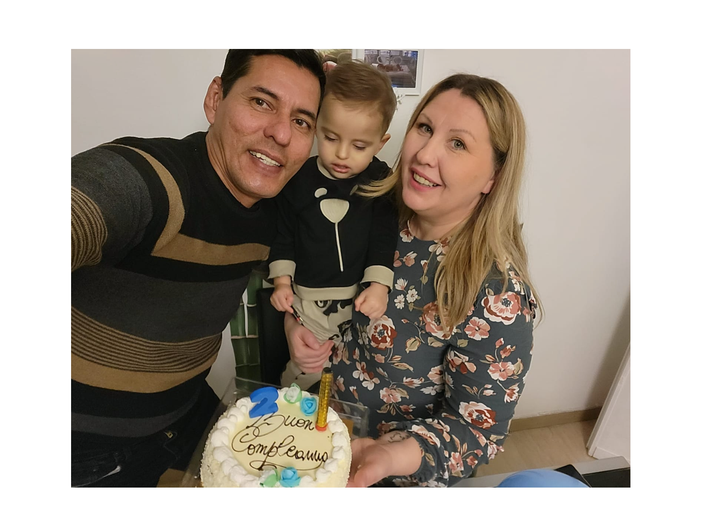 La foto della festa a casa - per cortesia della famiglia