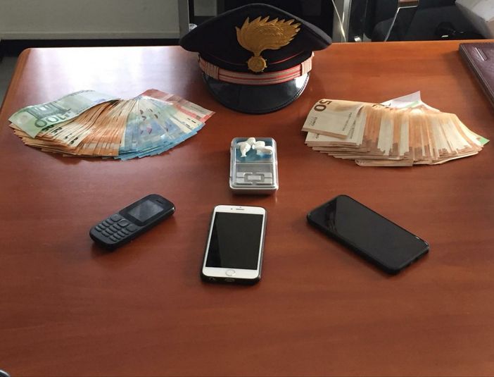 Spaccio a Carnago e nel Saronnese, doppia operazione dei carabinieri Spaccio a Carnago e nel Saronnese, doppia operazione dei carabinieri