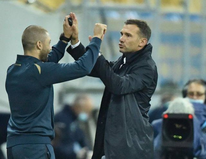 Andrea Azzalin e Andriy Shevchenko, ancora insieme al Genoa Andrea Azzalin e Andriy Shevchenko, ancora insieme al Genoa