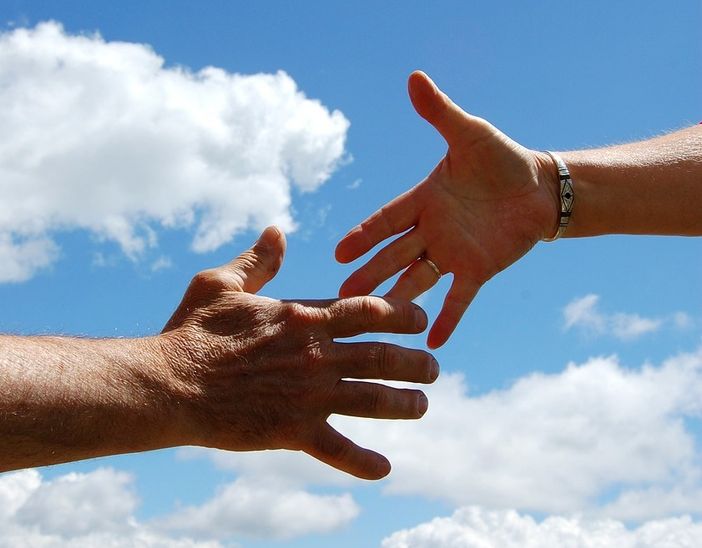 Safety Car-e: ecco il progetto che unisce Varese e Arcisate per dare supporto alle famiglie in difficoltà