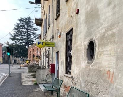 L'ufficio postale di Barasso L'ufficio postale di Barasso