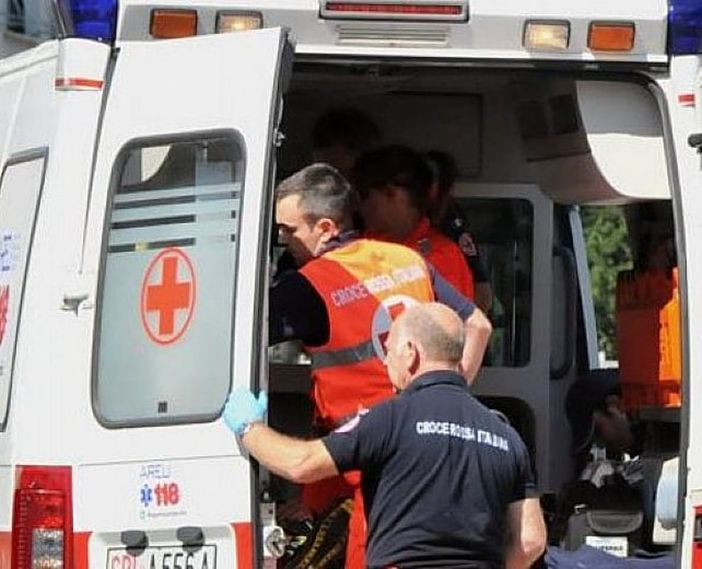 Cade dalla bici: paura per un bimbo di 6 anni Cade dalla bici: paura per un bimbo di 6 anni