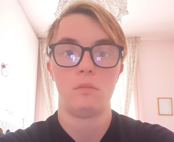 In fiamme l'auto del superatleta di Busto Riccardo Maino: «È andato via qualcosa del mio cuore. Ma mi rialzo»