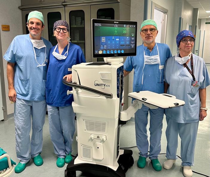 Innovazione tecnologica per la chirurgia oftalmica all'Ospedale di Circolo di Varese