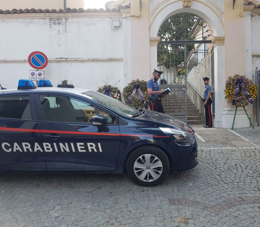 I carabinieri di Samarate sul luogo dell’incontro