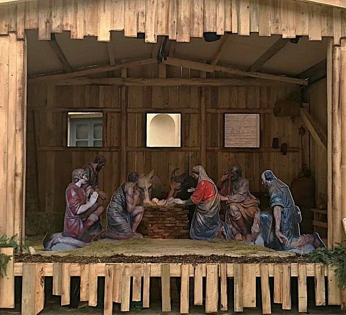 l’immagine di un precedente allestimento che ha ispirato quello milanese l’immagine di un precedente allestimento che ha ispirato quello milanese