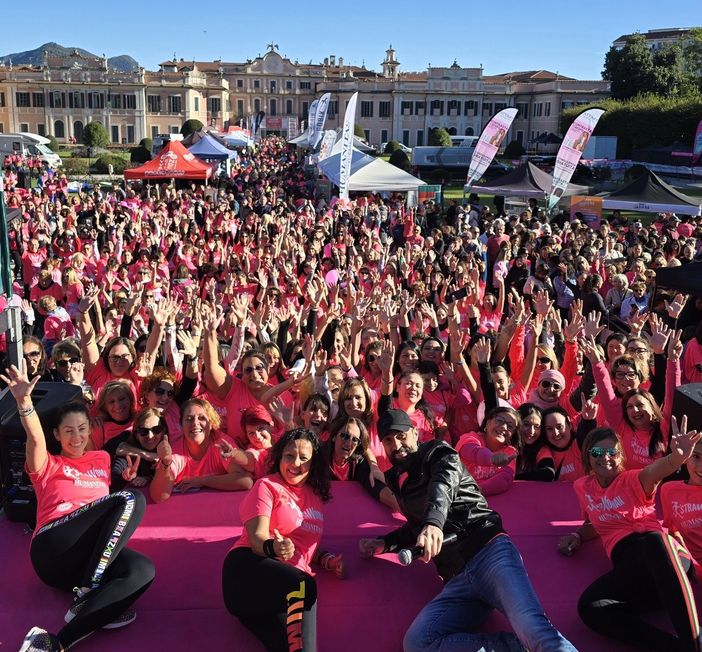 Humanitas Medical Care, un'onda rosa a Varese a favore della prevenzione